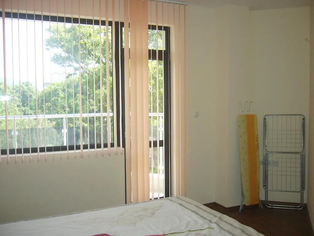 Apartments Yalta 金沙 保加利亚